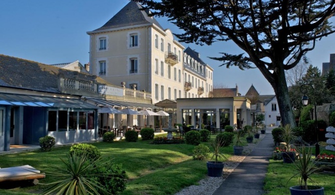 Grand Hôtel de Courtoisville - Piscine & Spa, The Originals Relais (Relais du Silence)