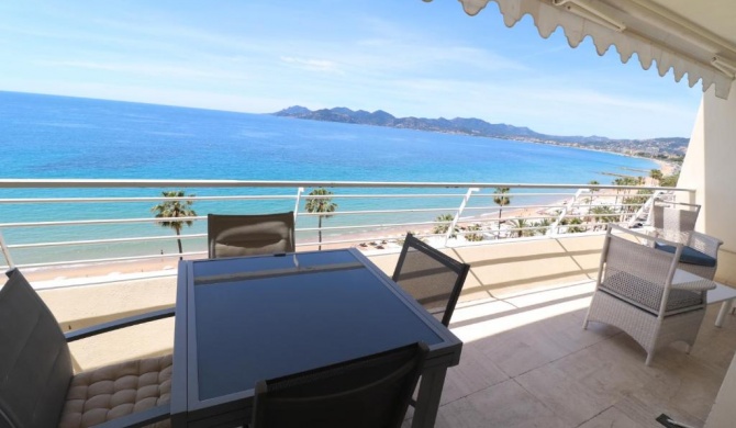 Amazing sea view 2 bedroom beach front 303