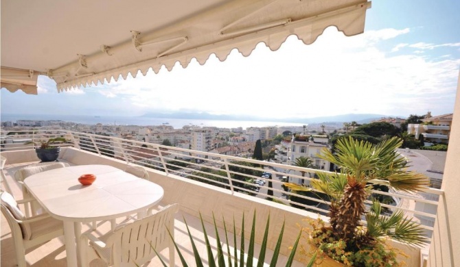 Apartment Cannes with Sea View 05