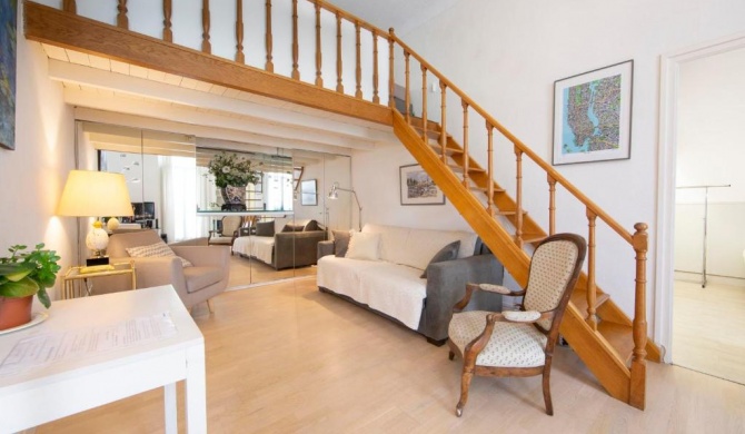 1 bedroom apartment with 1 mezzanine top location in the heart of Cannes