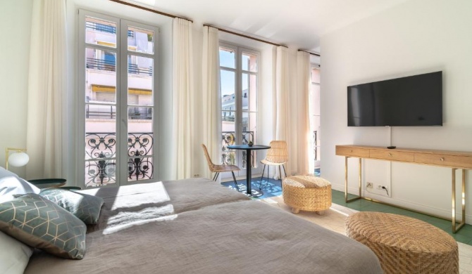 La Guitare 31 - Nice, modern studio in center of Cannes, right behind Grand Hotel