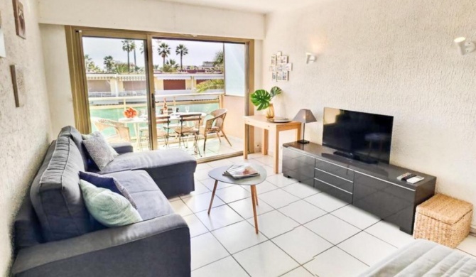 Palm Beach area - 1 bedroom flat