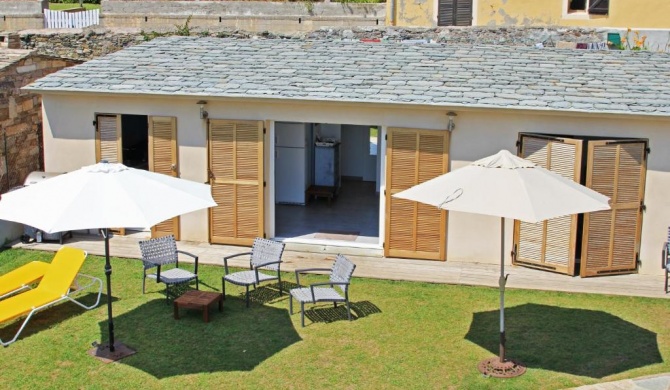 Maison de 3 chambres a Erbalunga a 10 m de la plage avec vue sur la mer jardin clos et wifi