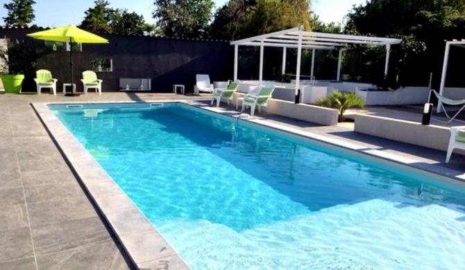 Maison de 2 chambres avec piscine partagee jardin clos et wifi a Ghisonaccia